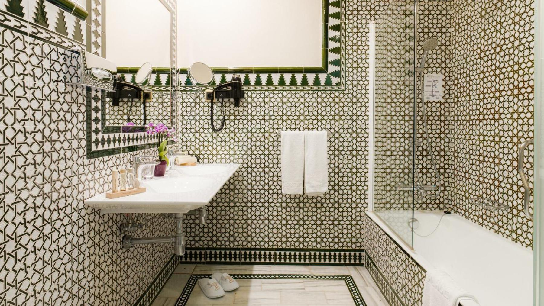 Hotel Alhambra Palace 5*