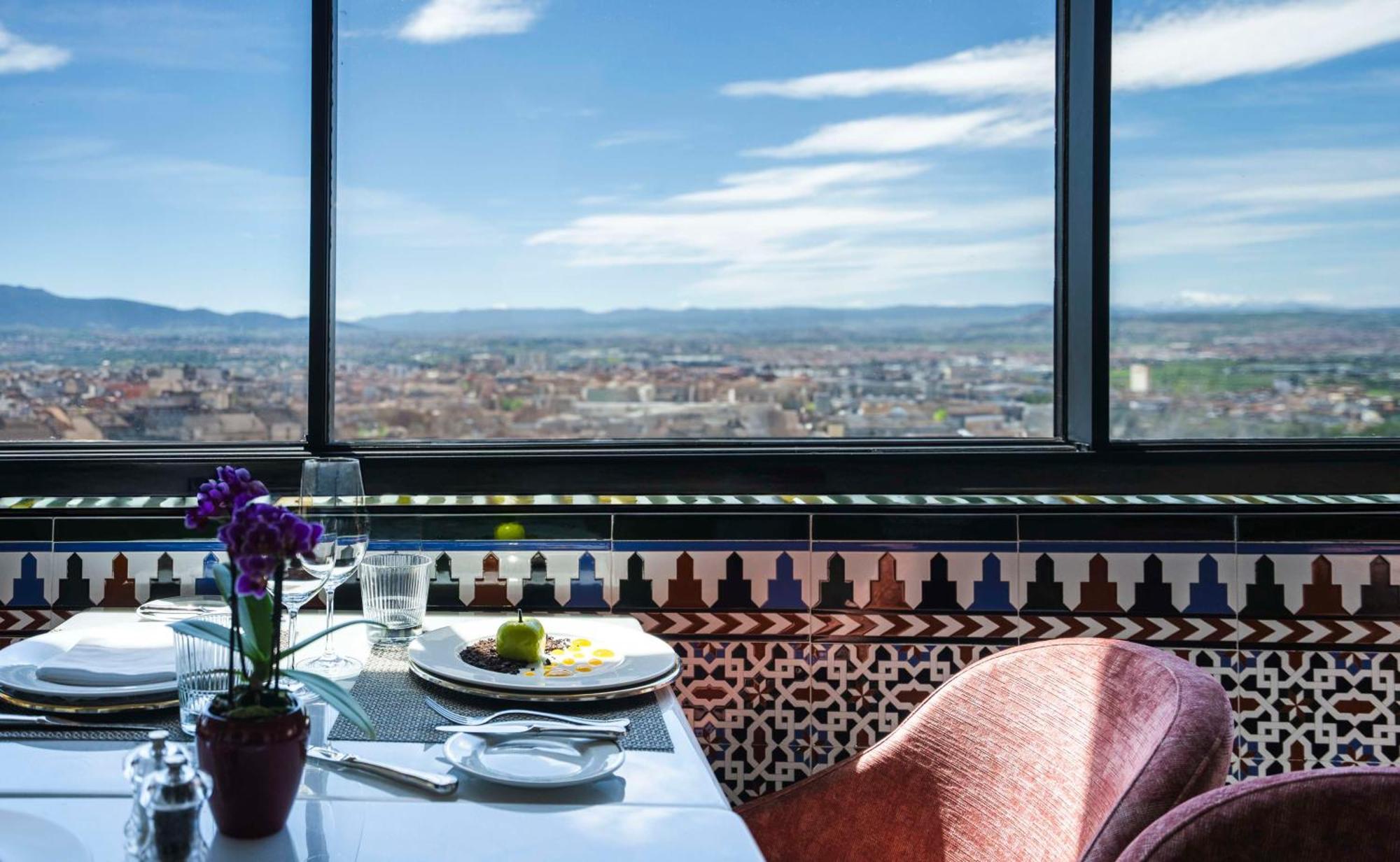 Hotel Alhambra Palace