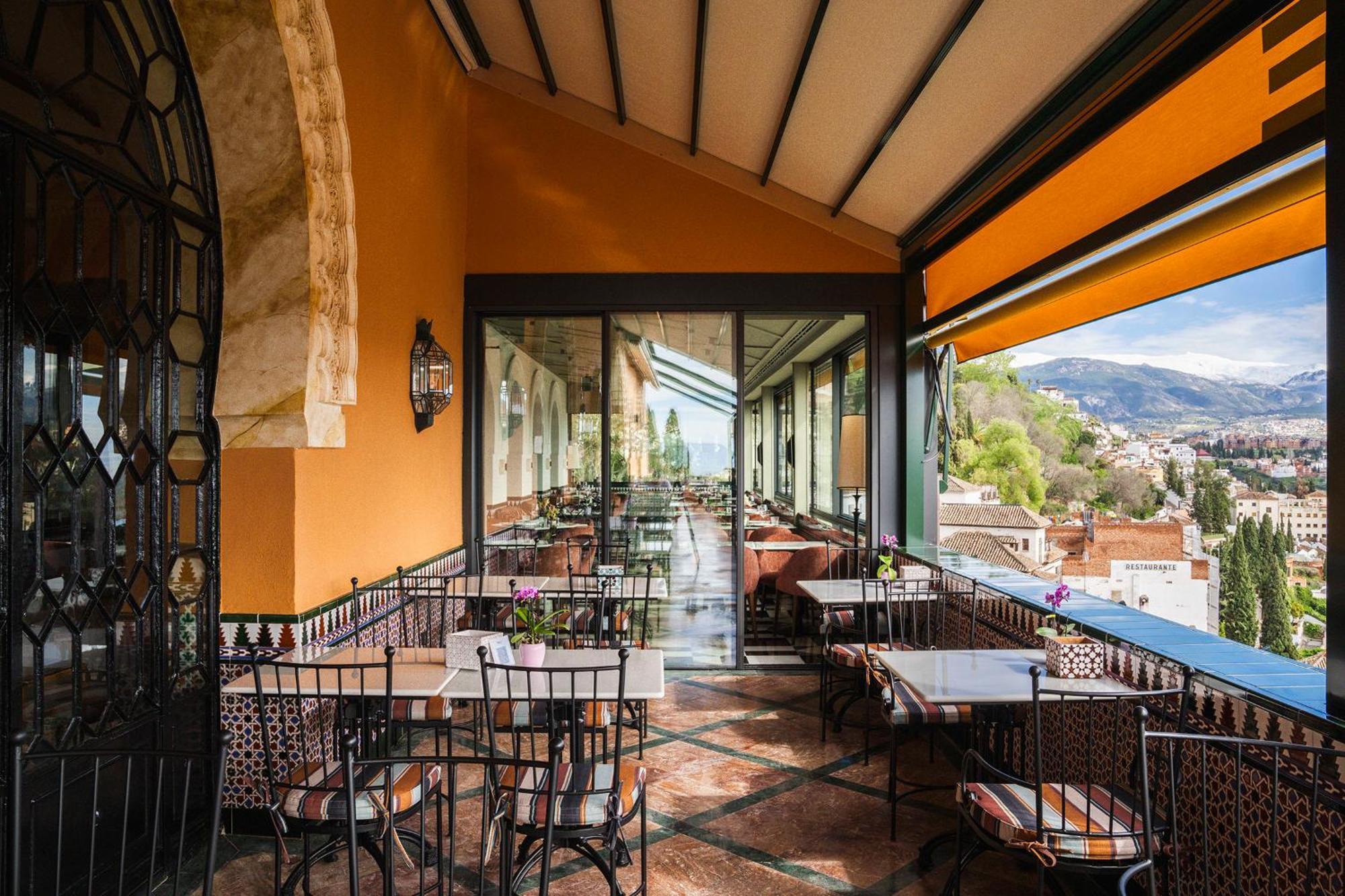 Hotel Alhambra Palace 5*