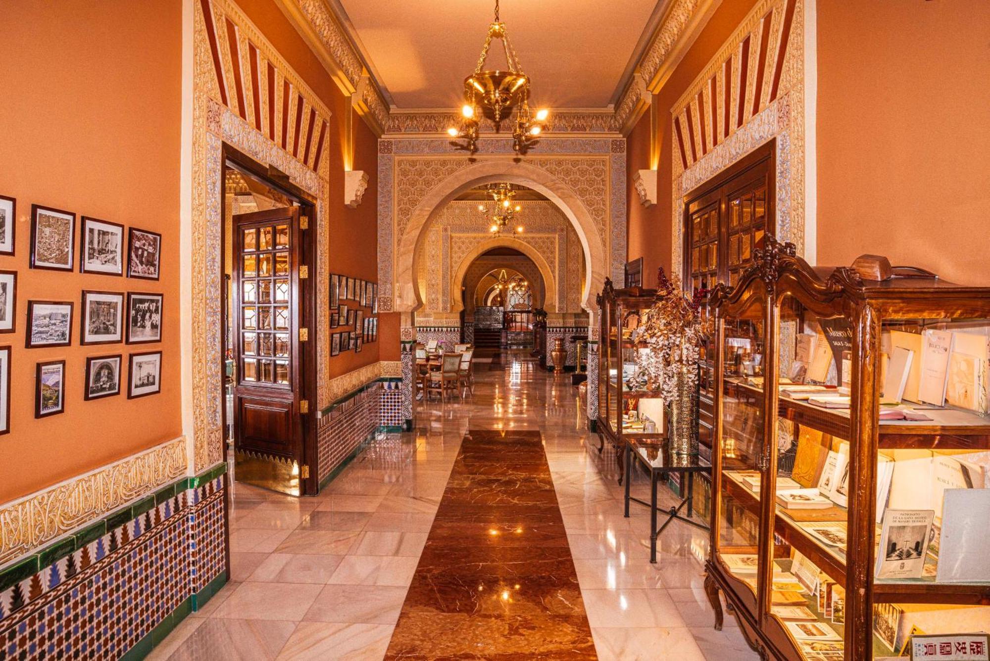 Hotel Alhambra Palace 5*