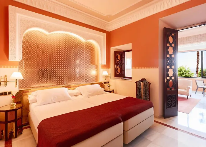 Alhambra Palace Hotel