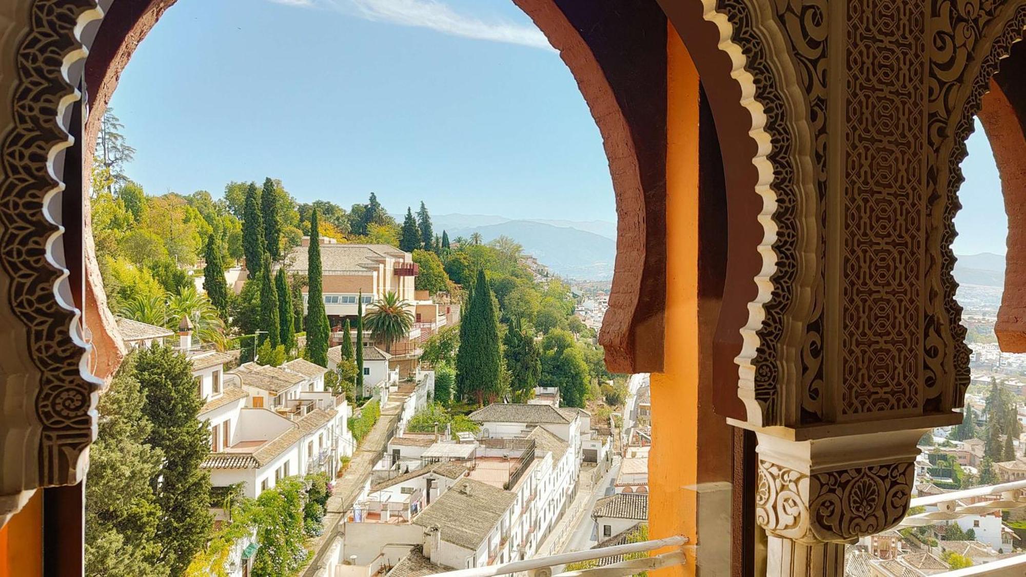 Alhambra Palace 5*